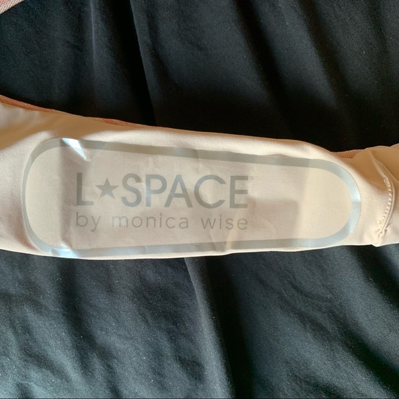 L*SPACE Lennox Bikini Bottom - Medium - New With Tags - Picture 14 of 15